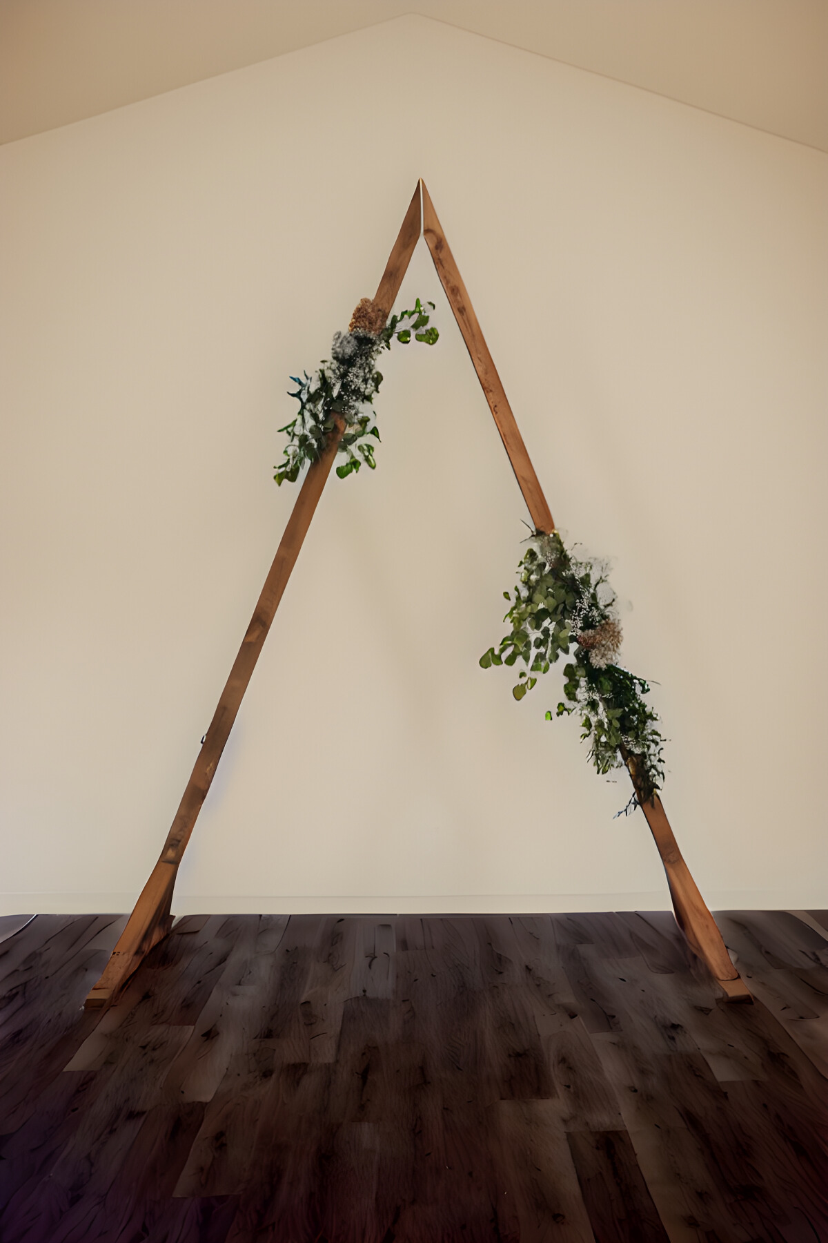 Photocall Triángulo de madera